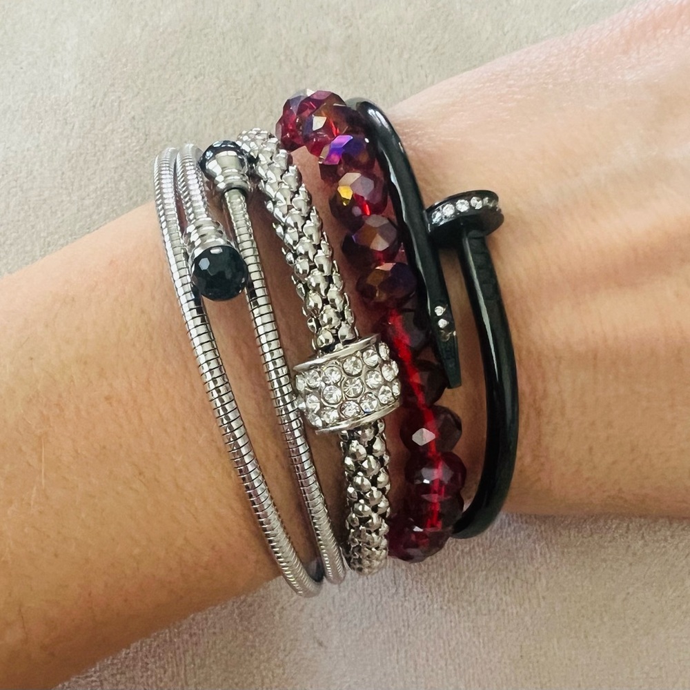 Stackable bracelets